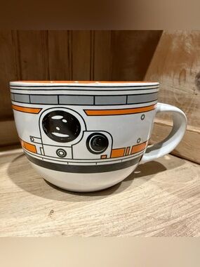 Star Wars Ceramic Mug with Orange Logo Print